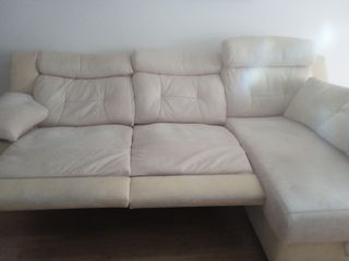 Sofá (eléctrico)3 plaza+diván+arcón y lámparas