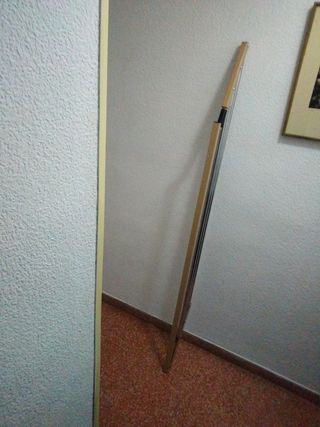 Soporte lateral de cama