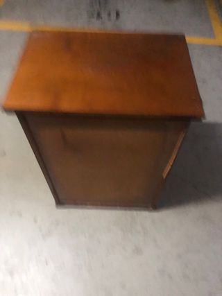 Armario de maquina coser antiguo tallado