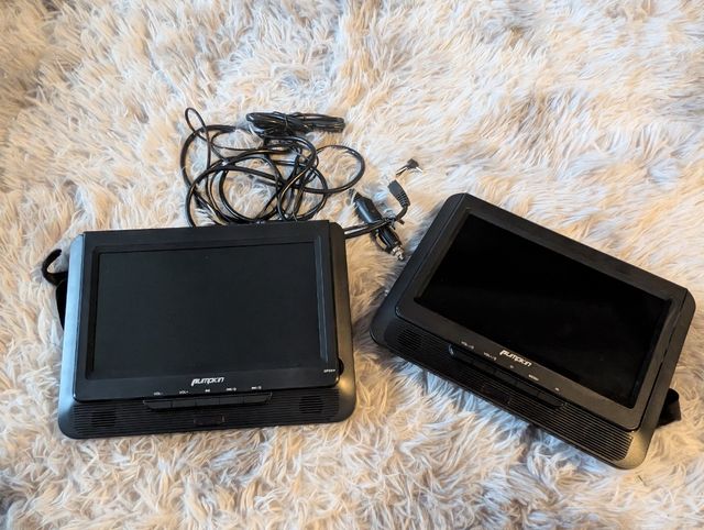 Reproductor DVD con dos pantallas coche con mando 