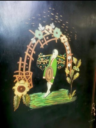 Armario oriental antiguo.
