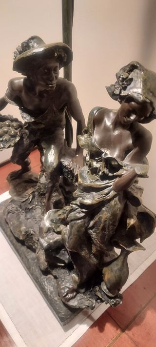 Lampara figura  sobremesa