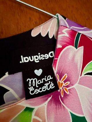 Vestido María Escoté