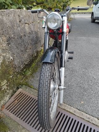 Montesa 125 Brio 91 restaurada documentada cambio.