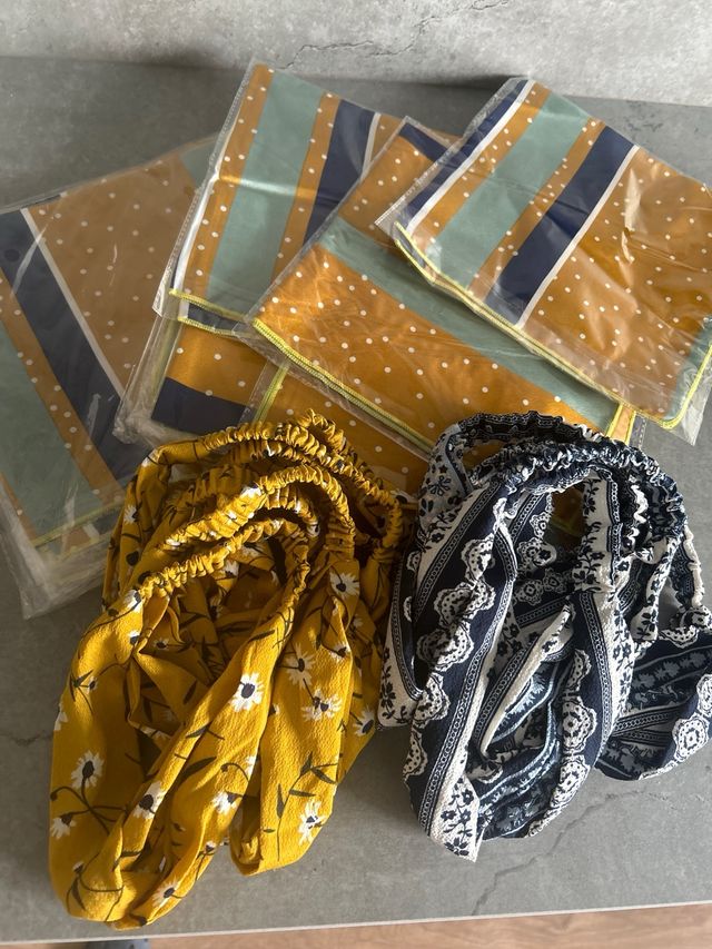 Lote prendas ropa chica. Accesorios.