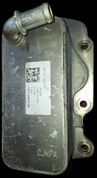 RADIADOR DEL ACEITE DEL MOTOR JAGUAR / LAND ROVER