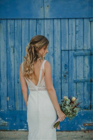 Precioso vestido novia Lillian West 66136