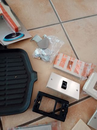 Materiale elettrico 