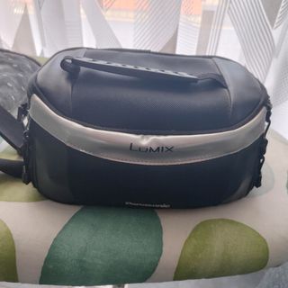 Macchina fotografica lumix dmz fz8 con accessori 