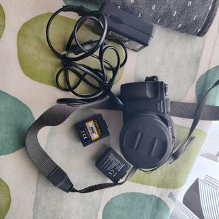 Macchina fotografica lumix dmz fz8 con accessori 