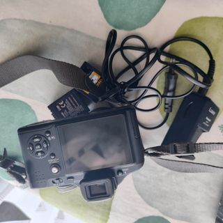 Macchina fotografica lumix dmz fz8 con accessori 