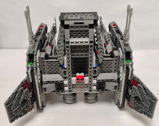 Kylo Ren's Command Shuttle Star Wars Lego 75104