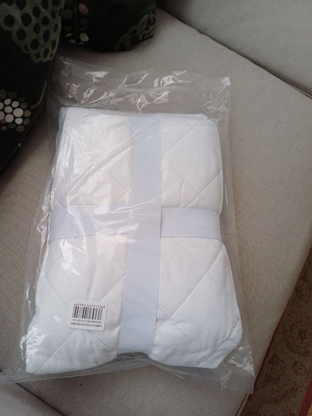 Nuovo coprimaterasso quadrato e mezzo