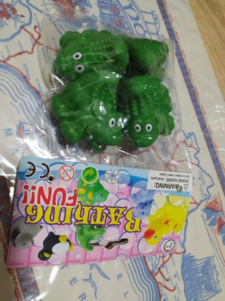 Juguetes agua bebés