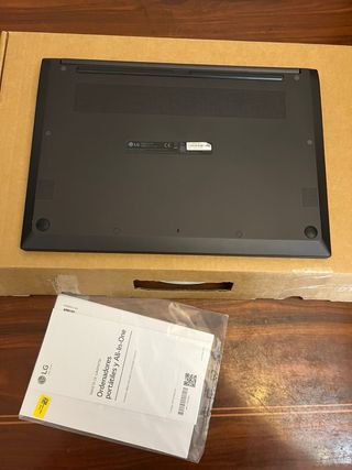Portatil LG Ultra 16U70R . 512GB 16 inch FHD nuevo