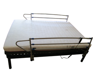 CAMA ARTICULADA CON MOTOR COMPLETA 135 X 190 CM