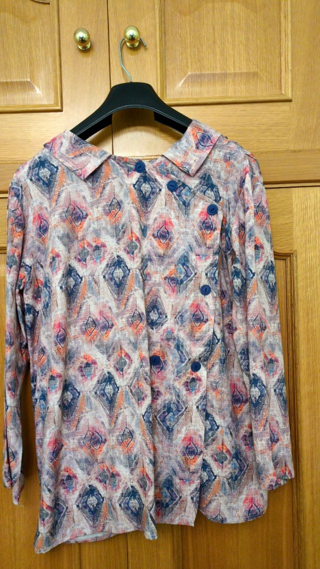 Blusa mujer adaptada movilidad reducida