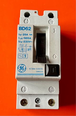 Diferencial G.E. 25A 30mA(NUEVO)