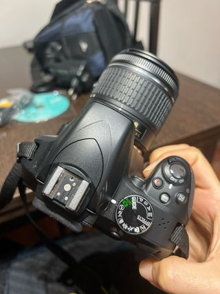 Cámara de fotos Nikon D3300 AF-P 18-55 VR Kit