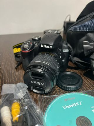 Cámara de fotos Nikon D3300 AF-P 18-55 VR Kit