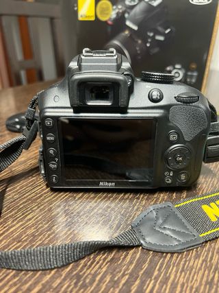 Cámara de fotos Nikon D3300 AF-P 18-55 VR Kit