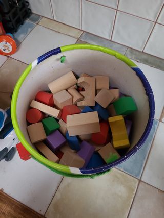 200 bloques madera. Construcción Niños