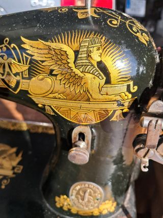 Máquina de coser antigua Singer