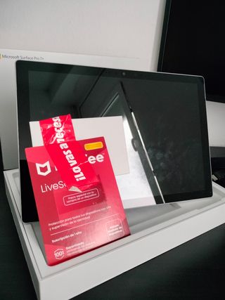 Microsoft Surface Pro 7 