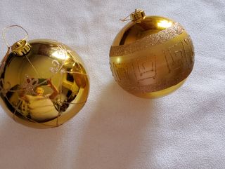 2 bolas grandes de navidad