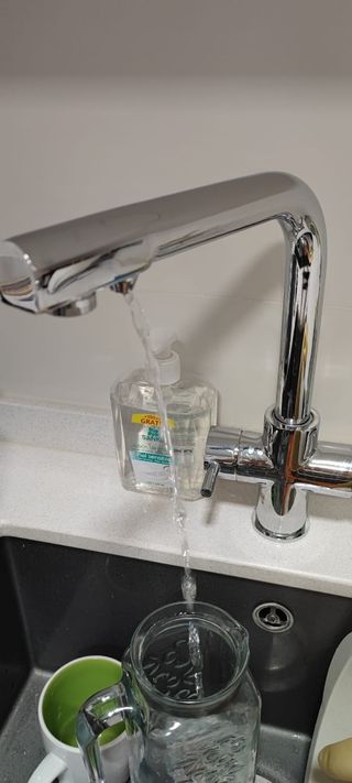 Fontanero/ lampista/multiservicios 