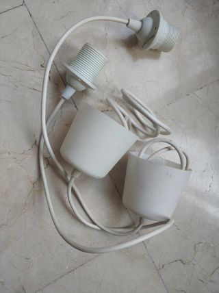 Dos portalámparas de techo Ikea Hemma