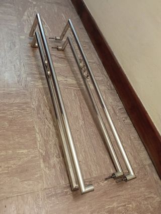 Tirador de inoxidable para puerta