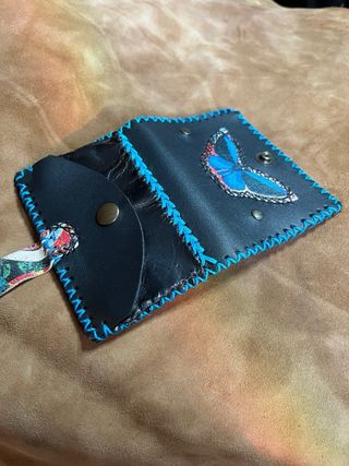 Cartera artesana cuero