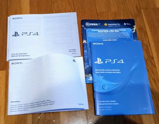 PS4 SLIM 1TB