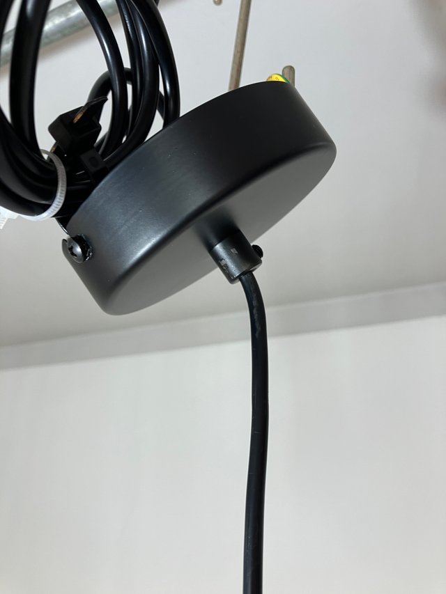 Lampadario 1 luce cubo metallo nero/ottone