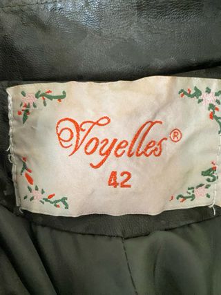 Cazadora polipiel mujer camuflaje