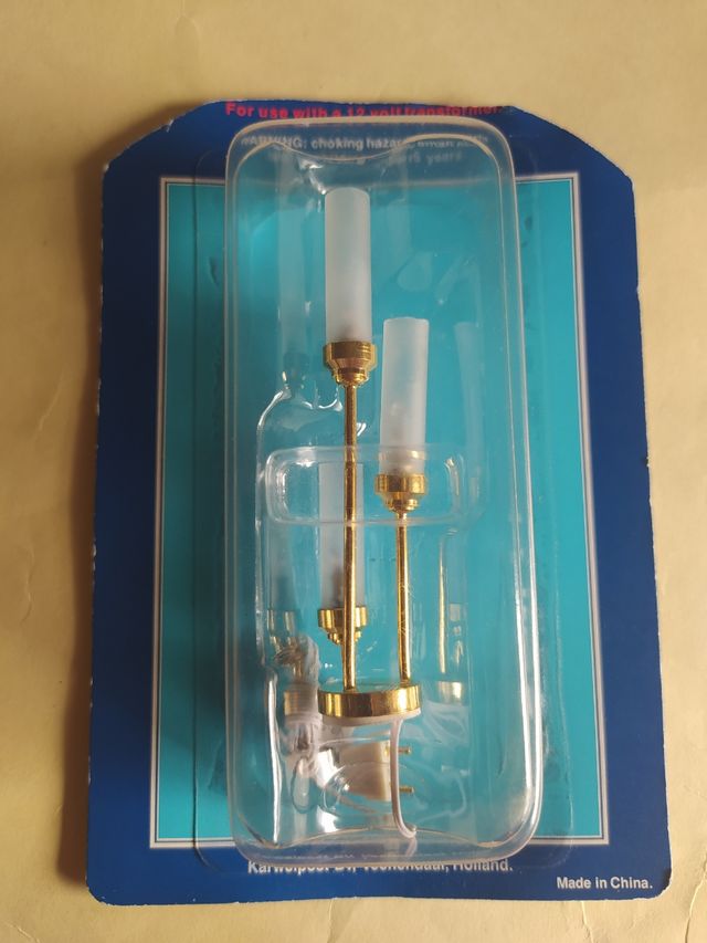 Lamparas para casas de muñecas