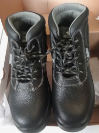 Zapatos de Seguridad, nuevos, a estrenar