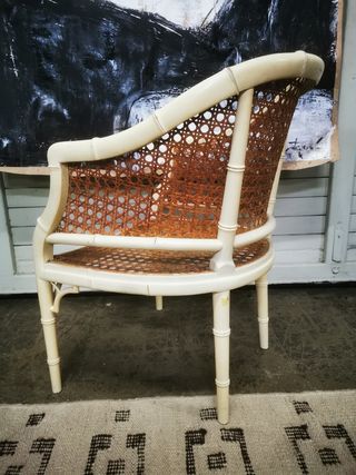 Sillas antiguas. Madera.