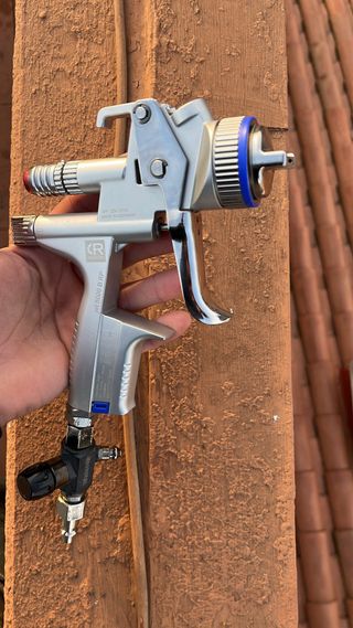 Pistola de pintura SATA 5000B 1.2 RP