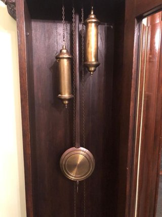 Reloj de pendulo antiguo