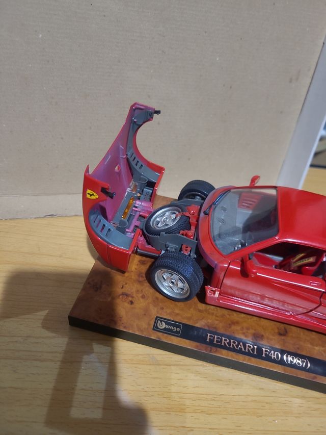 1/18 maqueta ferrari  f 40
