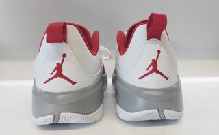 Zapatillas Jordan baloncesto nuevas