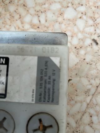 Bateria Mercedes benz de 35 Ah