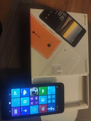 Nokia Lumia 640 - Libre