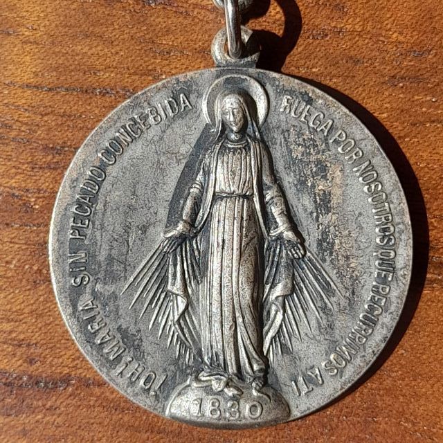 Lote de chaveiros Papa Catedral Santiago Virgen