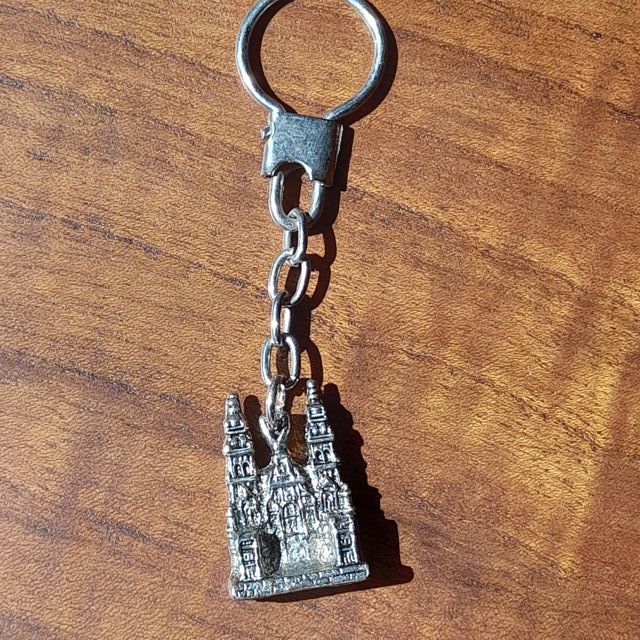 Lote de chaveiros Papa Catedral Santiago Virgen