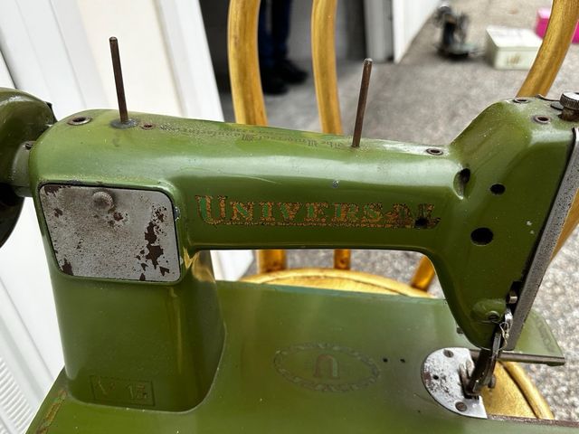 Macchina da cucire vintage