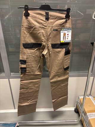 Pantalón de trabajo