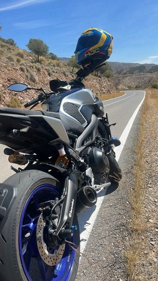 YAMAHA MT09 SP